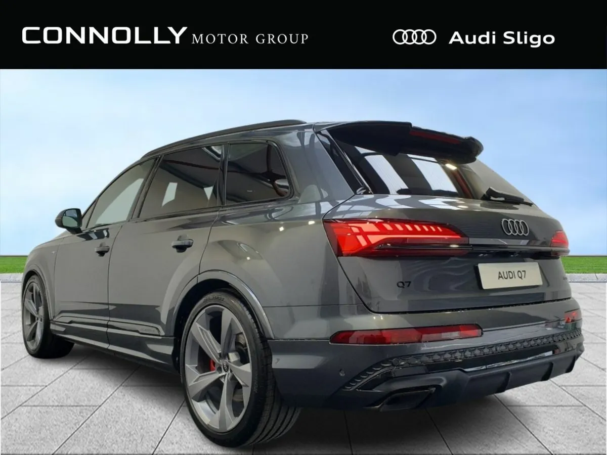 Audi Q7 S line Black Edition 50 TDI quattro 286HP - Image 2