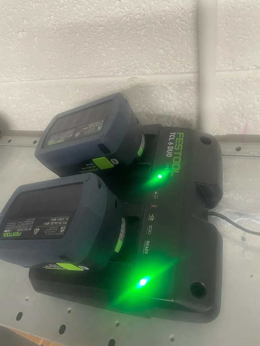 Festool tcl6 duo fast charger - Image 1