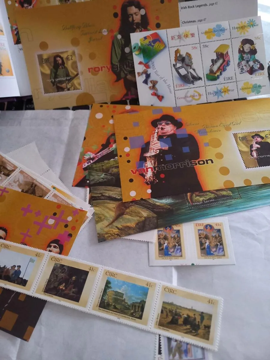 Irish stamp book - Image 1