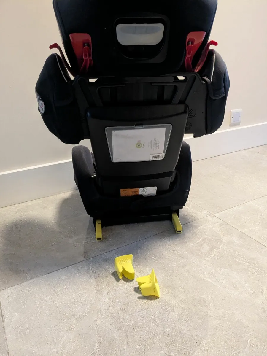 Car seat - Image 2