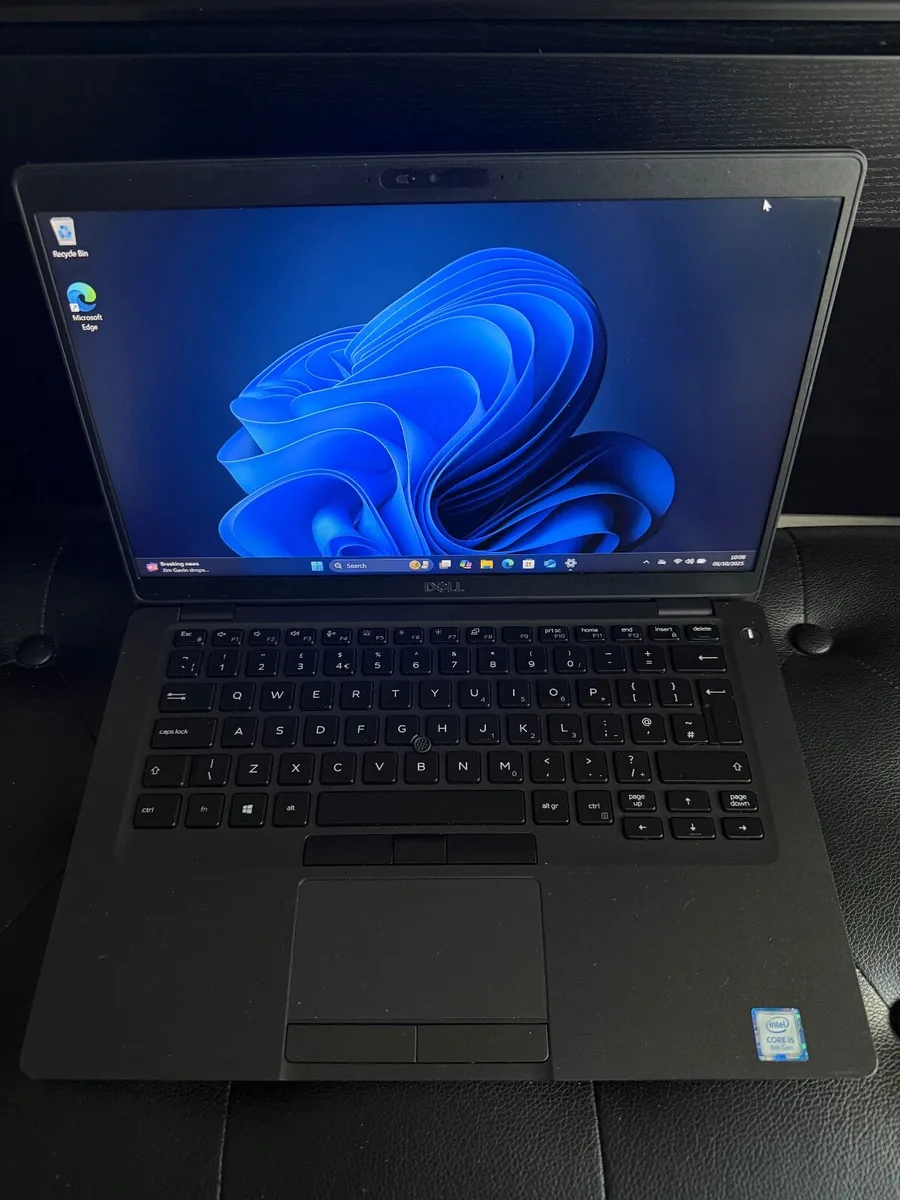 Dell Latitude 5400 Laptop i5/16GB/256SSD/FHD - Image 1