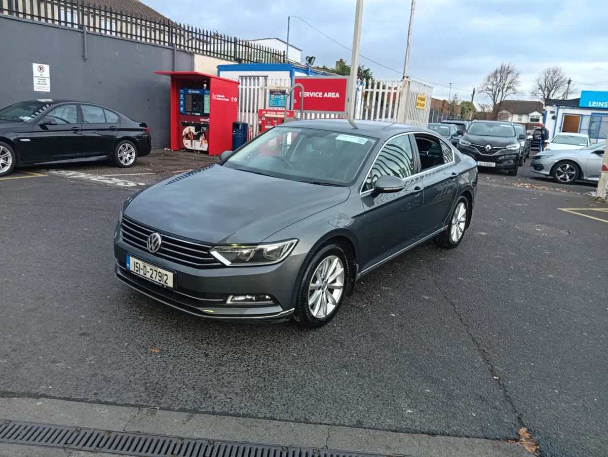 2015 Volkswagen Passat highline - Image 3