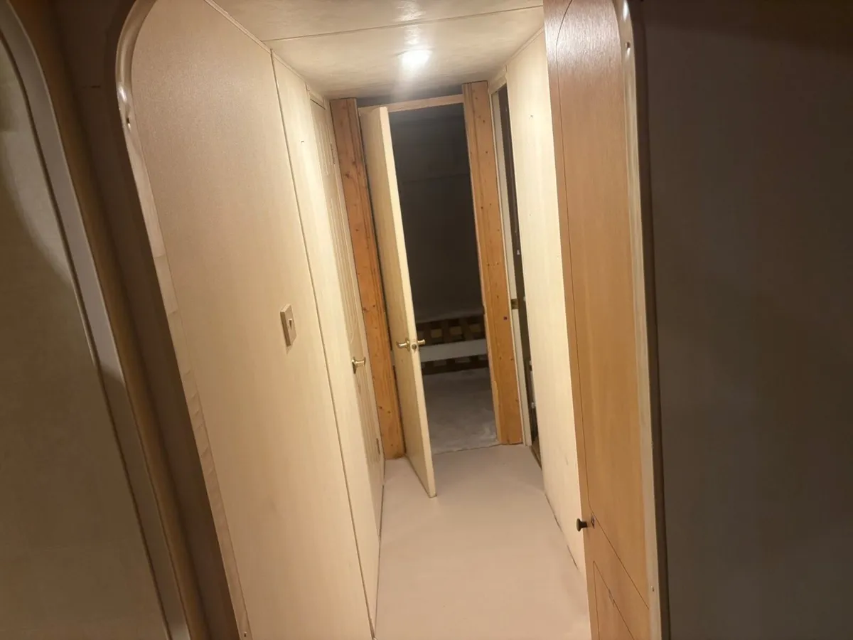 Mobile home - Image 2