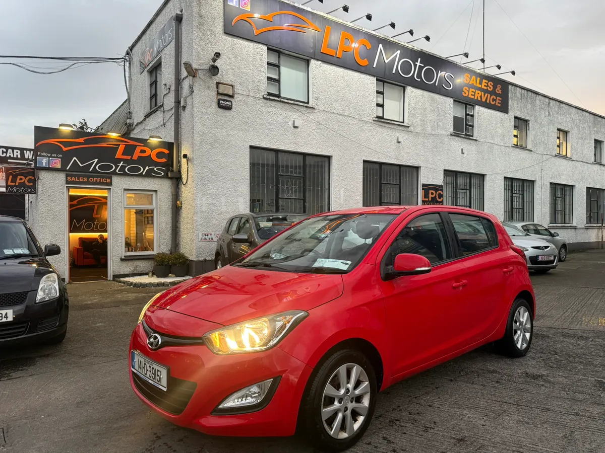 Hyundai i20 - Image 1