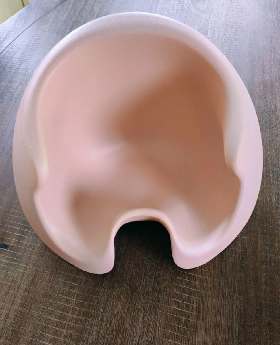 Babies Snug Floor Seat with Activity Tray and toys - Image 4