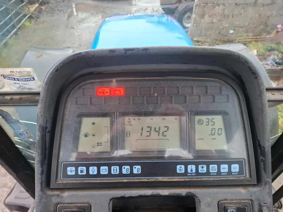 New Holland Other 2000 - Image 2