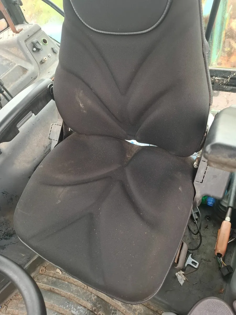 New Holland Other 2000 - Image 3