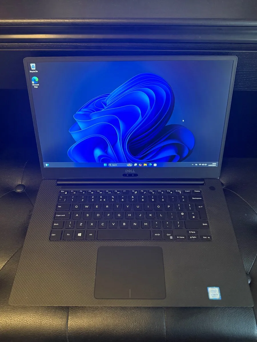 Dell Precision 5540 Laptop i9/32GB/512SSD/FHD/Nvid - Image 1
