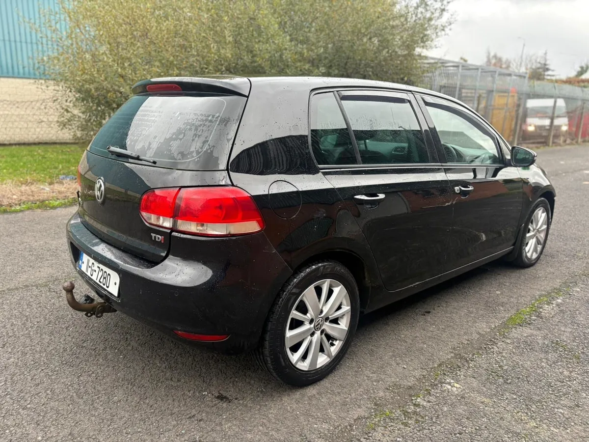 2011 Volkswagen Golf 1.6Tdi. - Image 4