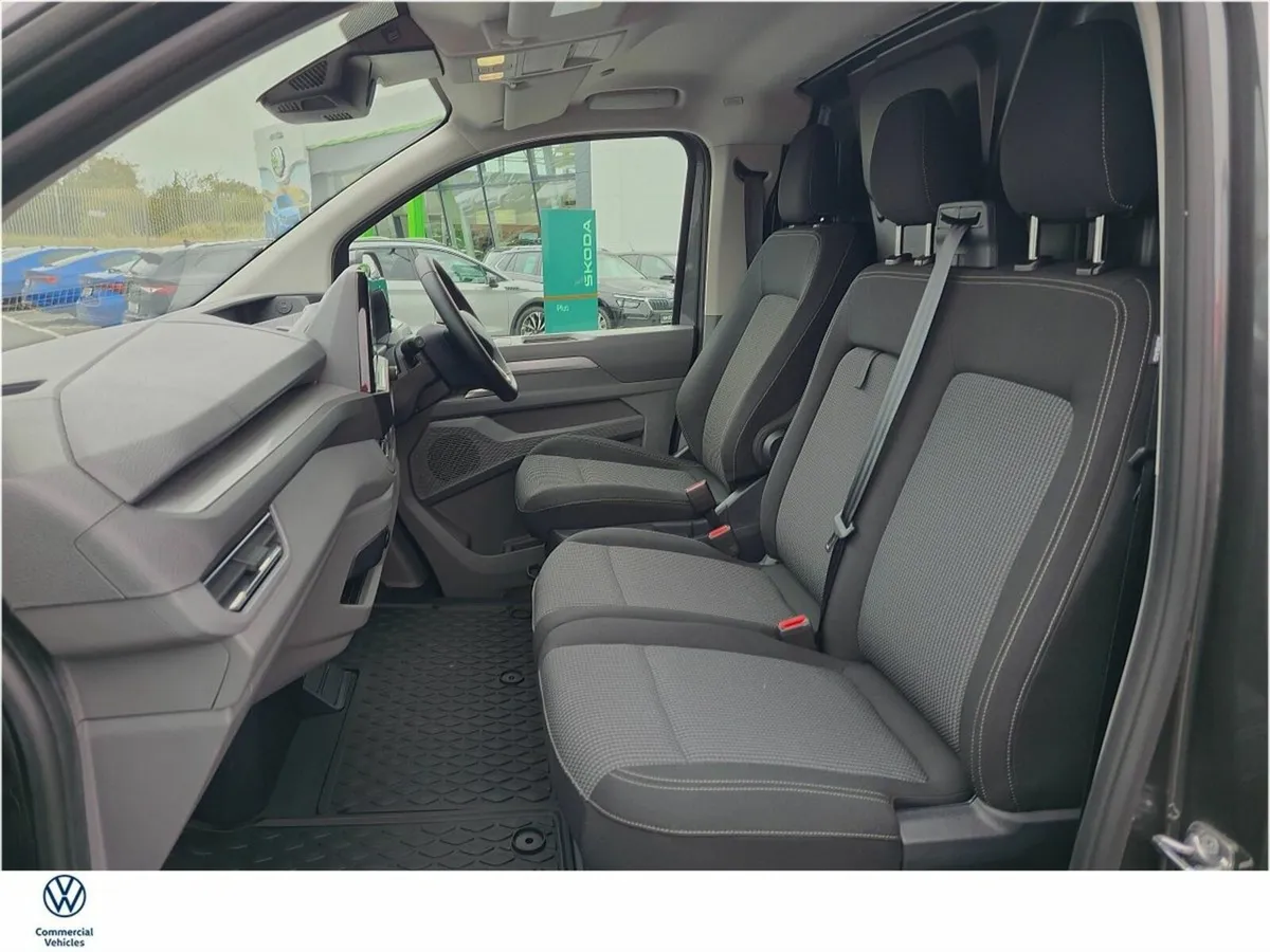 Volkswagen Transporter TRANSPORTER HIGHLINE LWB30 - Image 4