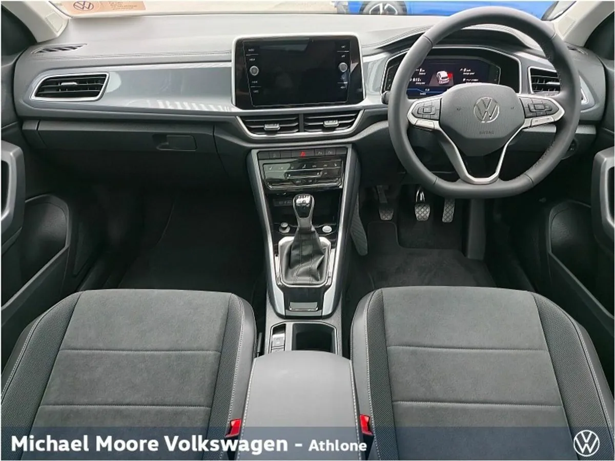 Volkswagen T-Roc T-ROC STYLE75 PLS 2.0TDI 116BHP - Image 2