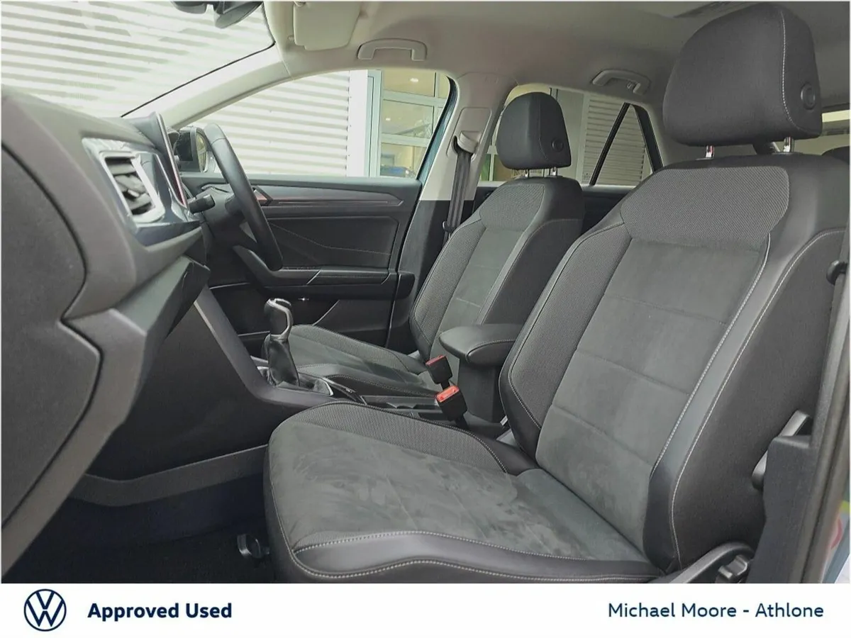 Volkswagen T-Roc 2.0 TDI 116BHP Style - Image 4