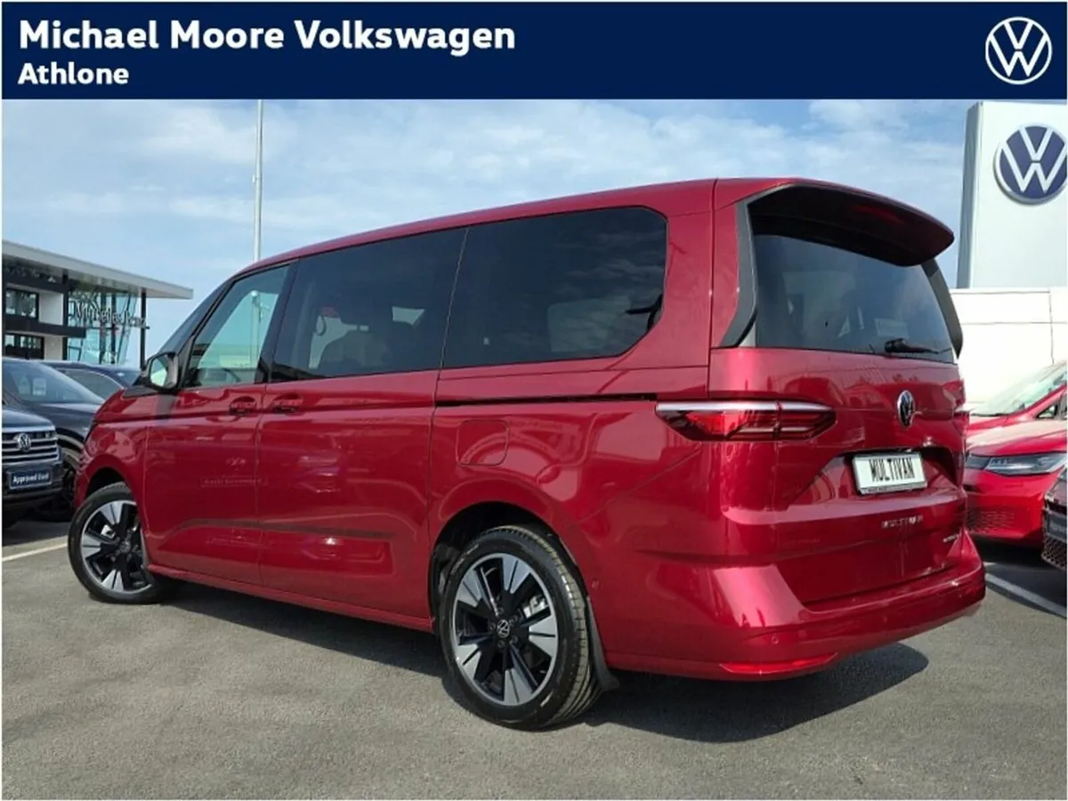 Volkswagen Multivan T7 LIFE  1.4 PHEV 240HP A6A LO - Image 3