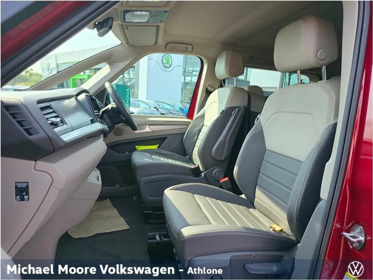 Volkswagen Multivan T7 LIFE  1.4 PHEV 240HP A6A LO - Image 4