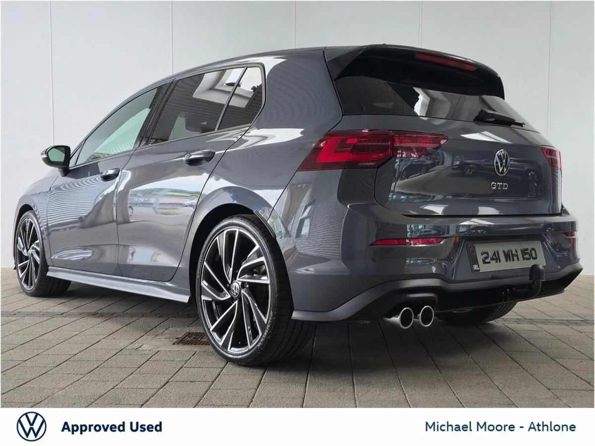 Volkswagen Golf GTD 2.0 TDI 200 BHP DSG (sunroof) - Image 3