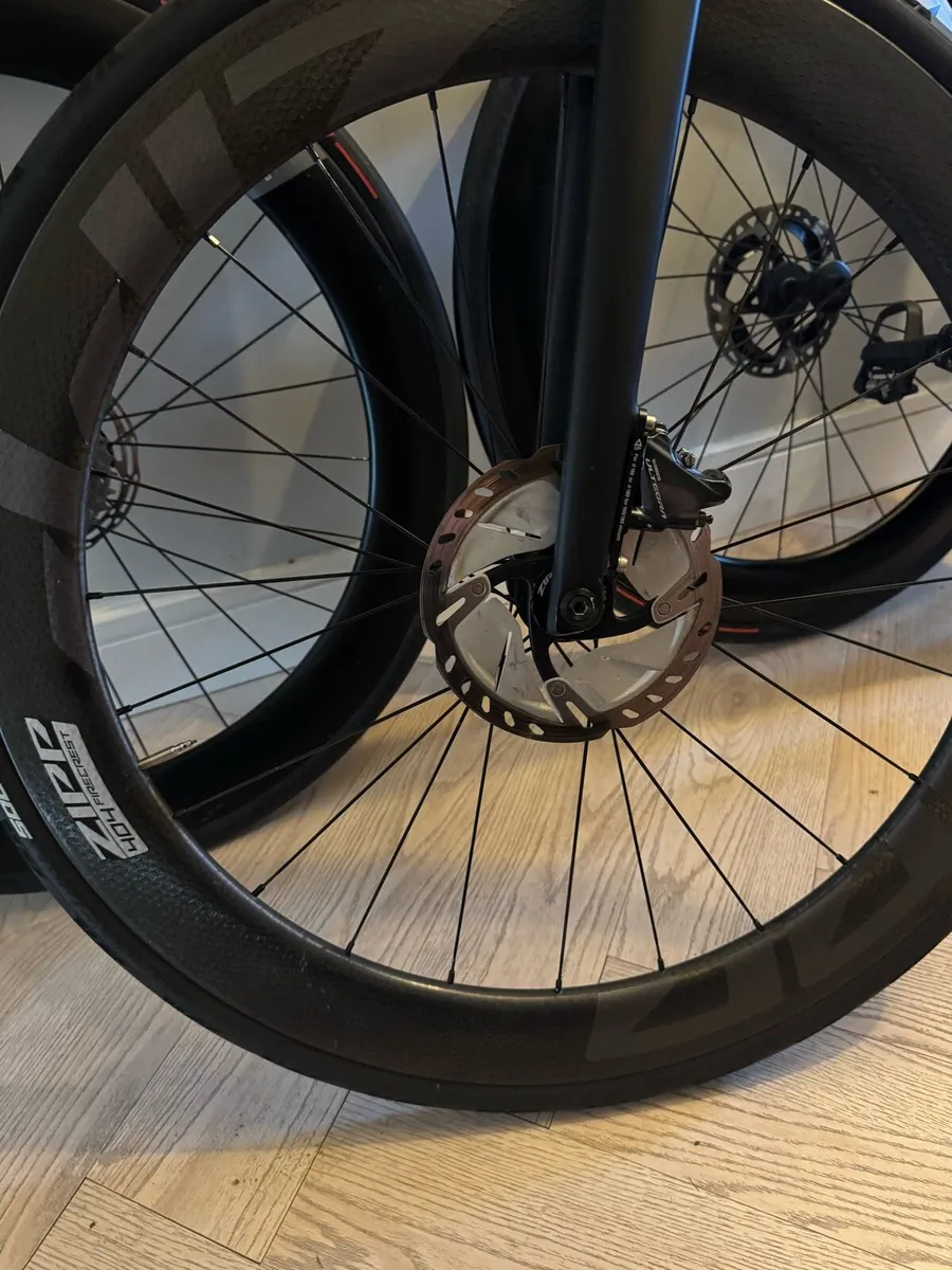 Zipp 404 firecrest - Image 1