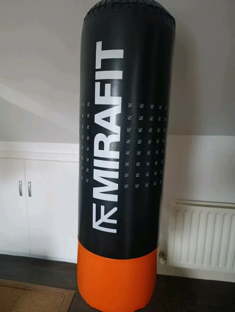 Mirafit freestanding punching bag and base - Image 3