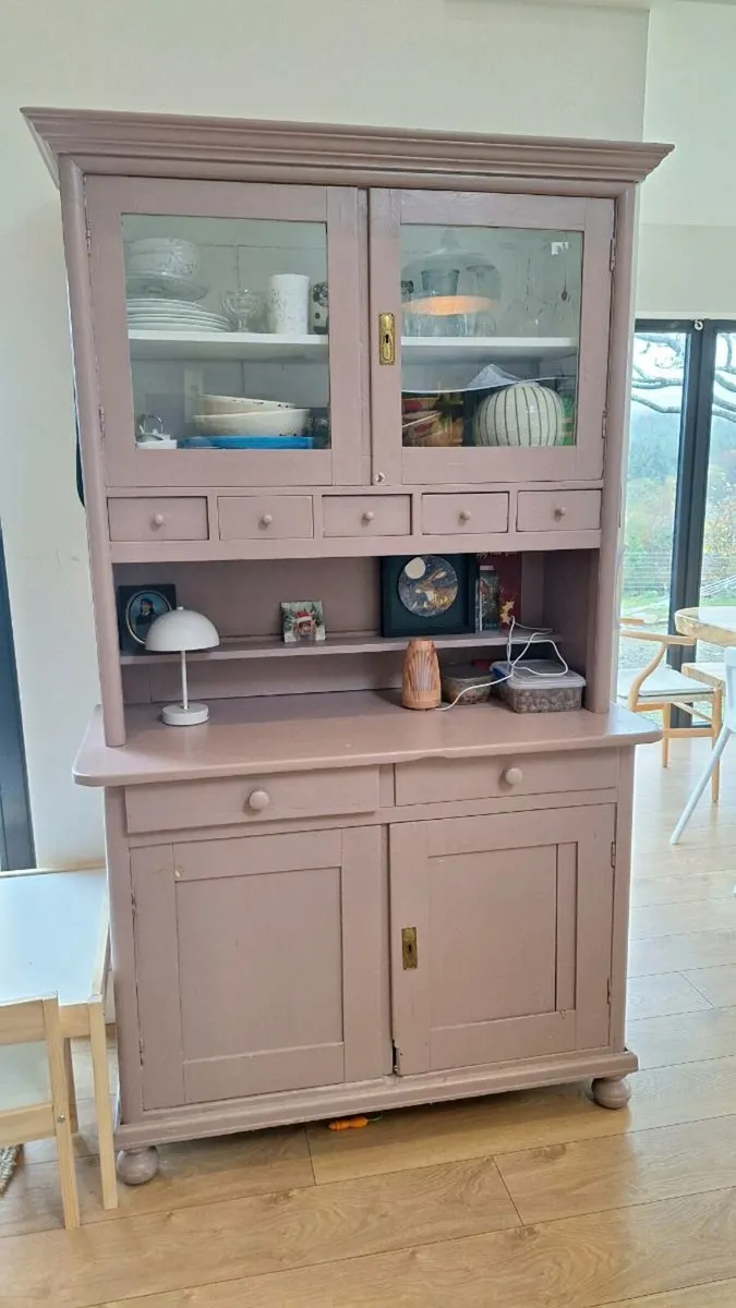 Vintage dresser - Image 2