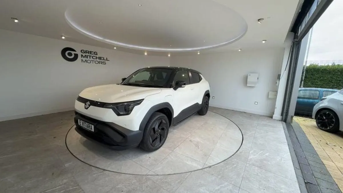 Suzuki Vitara 135kW Motion Allgrip-e 61kwh 5dr Au - Image 3