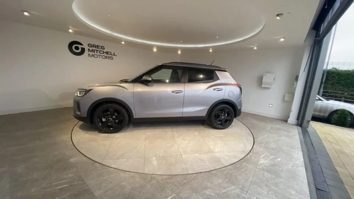 KGM Tivoli 1.5 K40 5dr Auto - Image 4