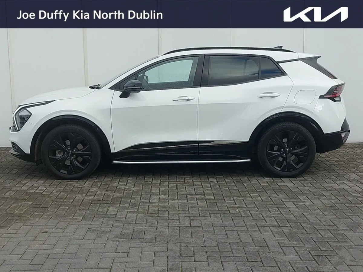Kia Sportage Anniversary Edition Plug-in Hybrid - Image 4