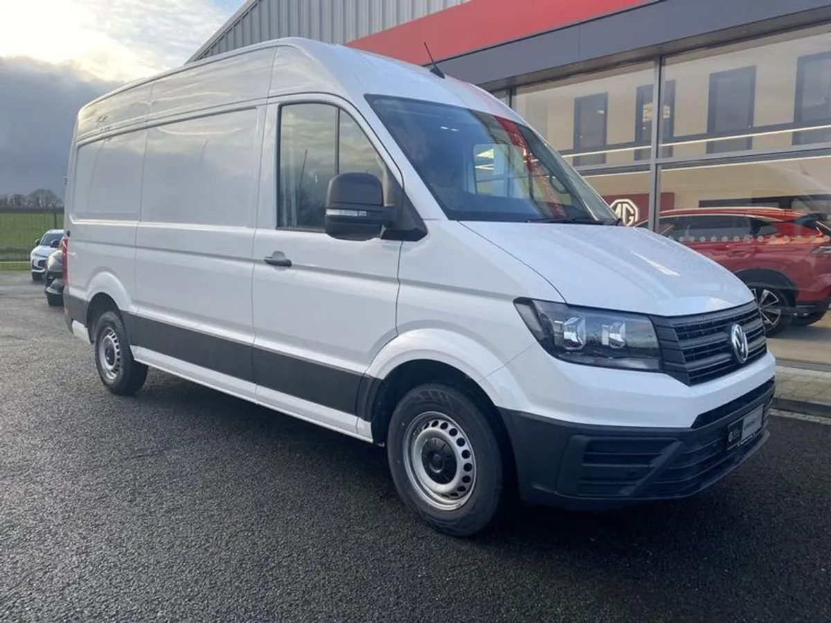 Volkswagen Crafter Cr35 MWB FWD 2.0 TDI 140PS Com - Image 1