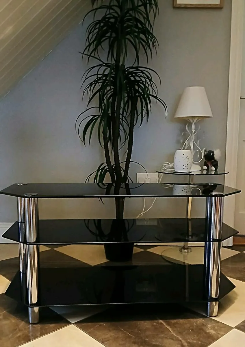 Large glass corner TV table. - Image 2