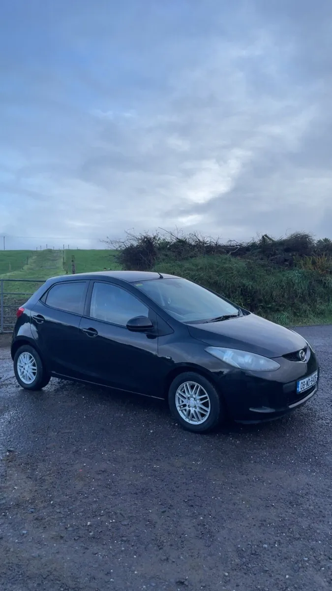 Mazda Demio *Automatic* - Image 1