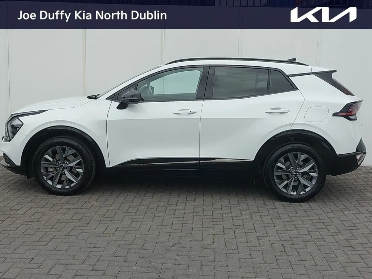 Kia Sportage Anniversary Edition Hybrid - Image 4