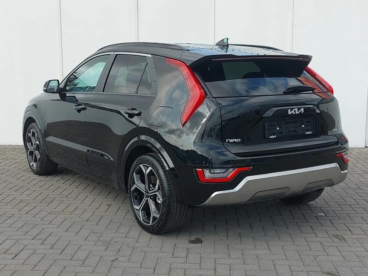 Kia Niro Kia Niro HEV SEM Order Now For January De - Image 3