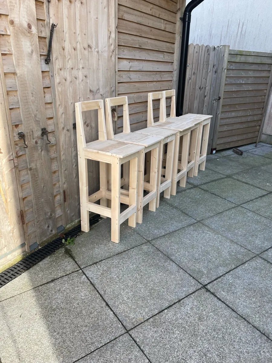 Wooden barstools - Image 4