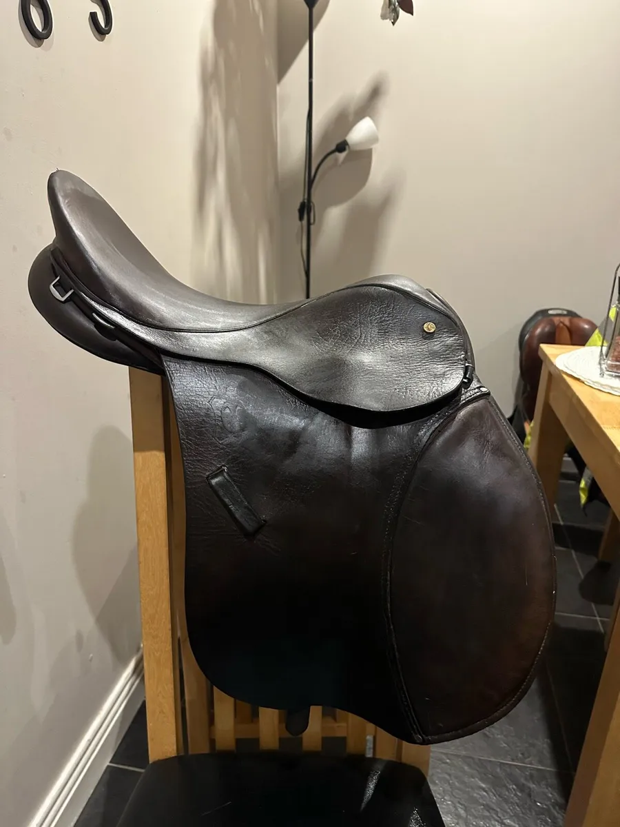 Equisport Saddle - Image 1