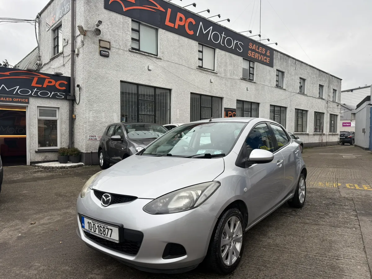 Madza 2 low mileage - Image 3