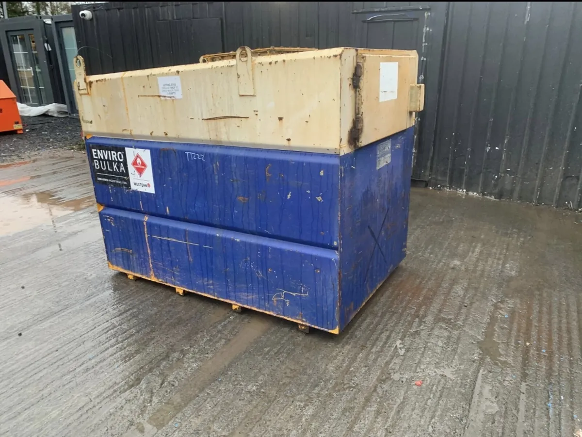 2250L Western Fuel Bowser - Image 3