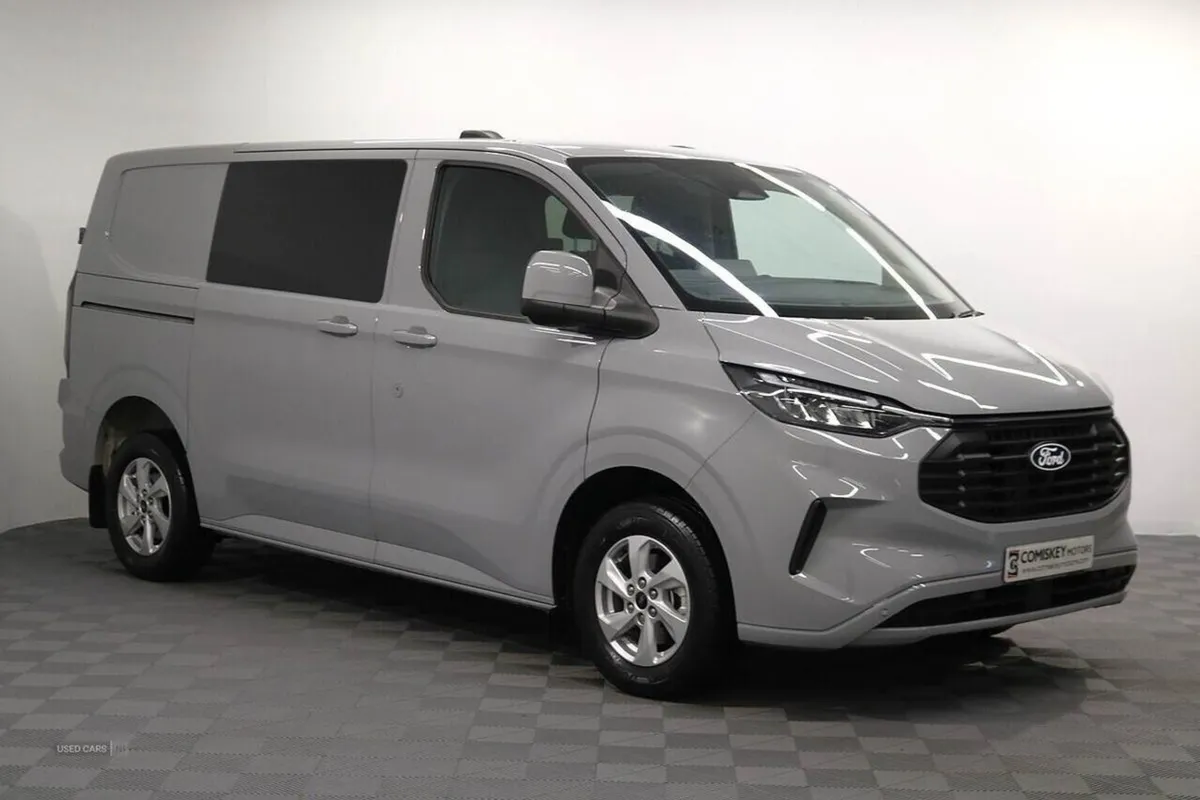 Ford Transit Custom 320 Ecoblue Limited Crew Van - Image 1