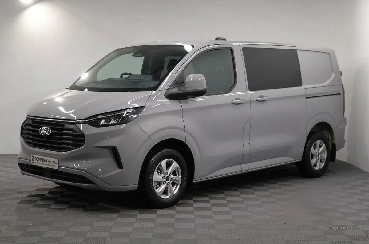 Ford Transit Custom 320 Ecoblue Limited Crew Van - Image 3
