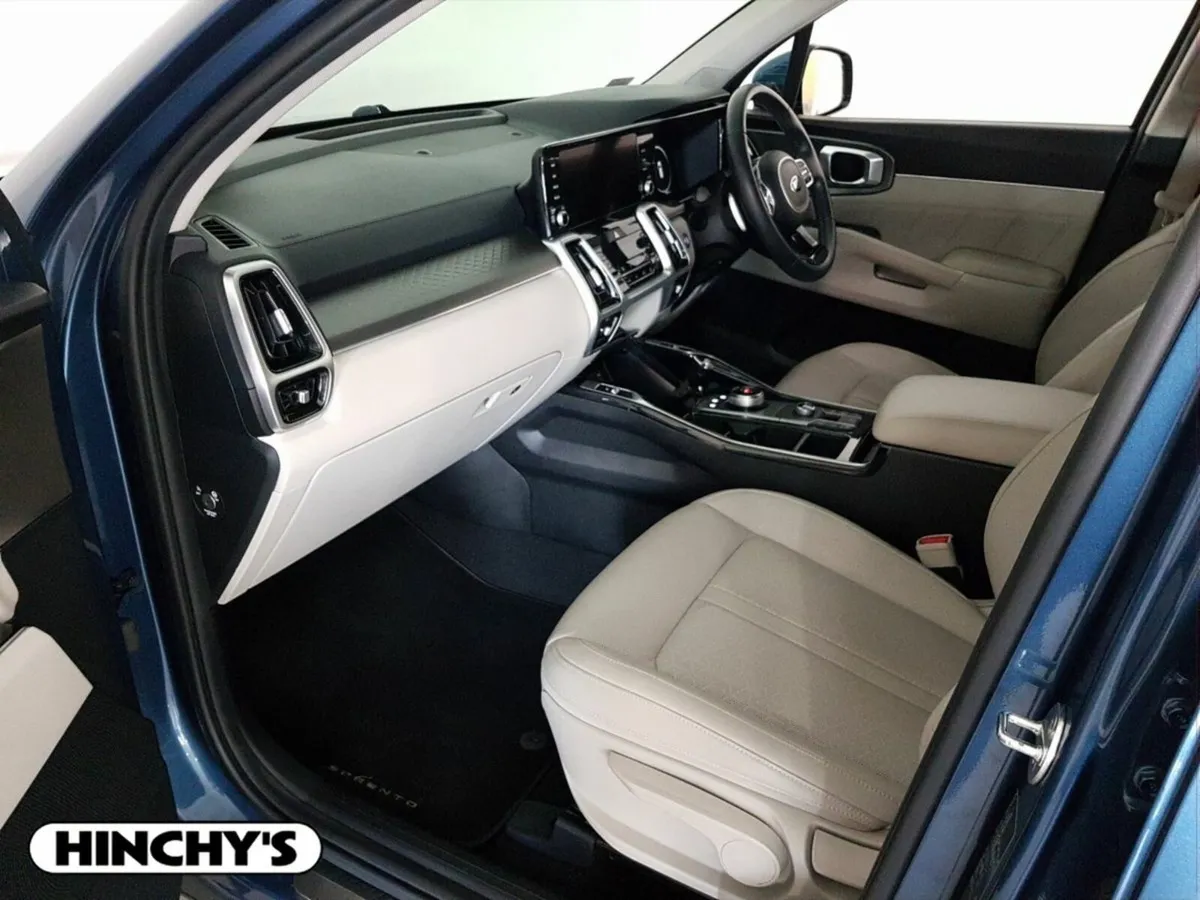 Kia Sorento 1.6 PHEV K3 4X4 7 seats - Image 4