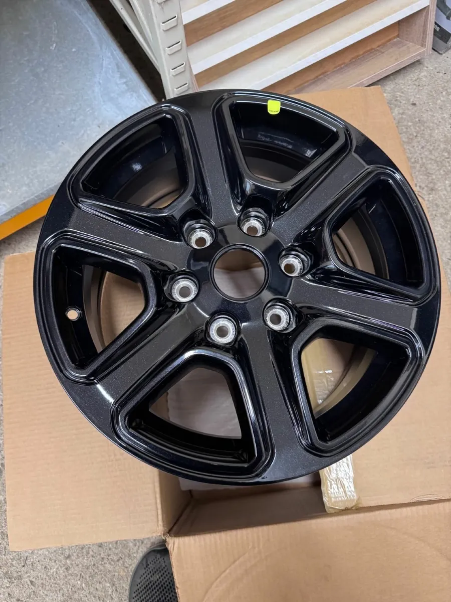 2 x wheels rim for Ford ranger wildtrack limited - Image 1