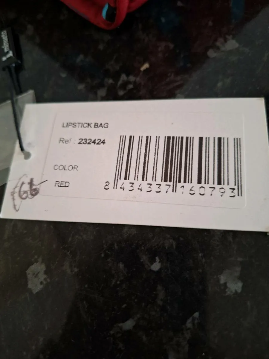 Lovely Minueto lipstick handbag - Image 4