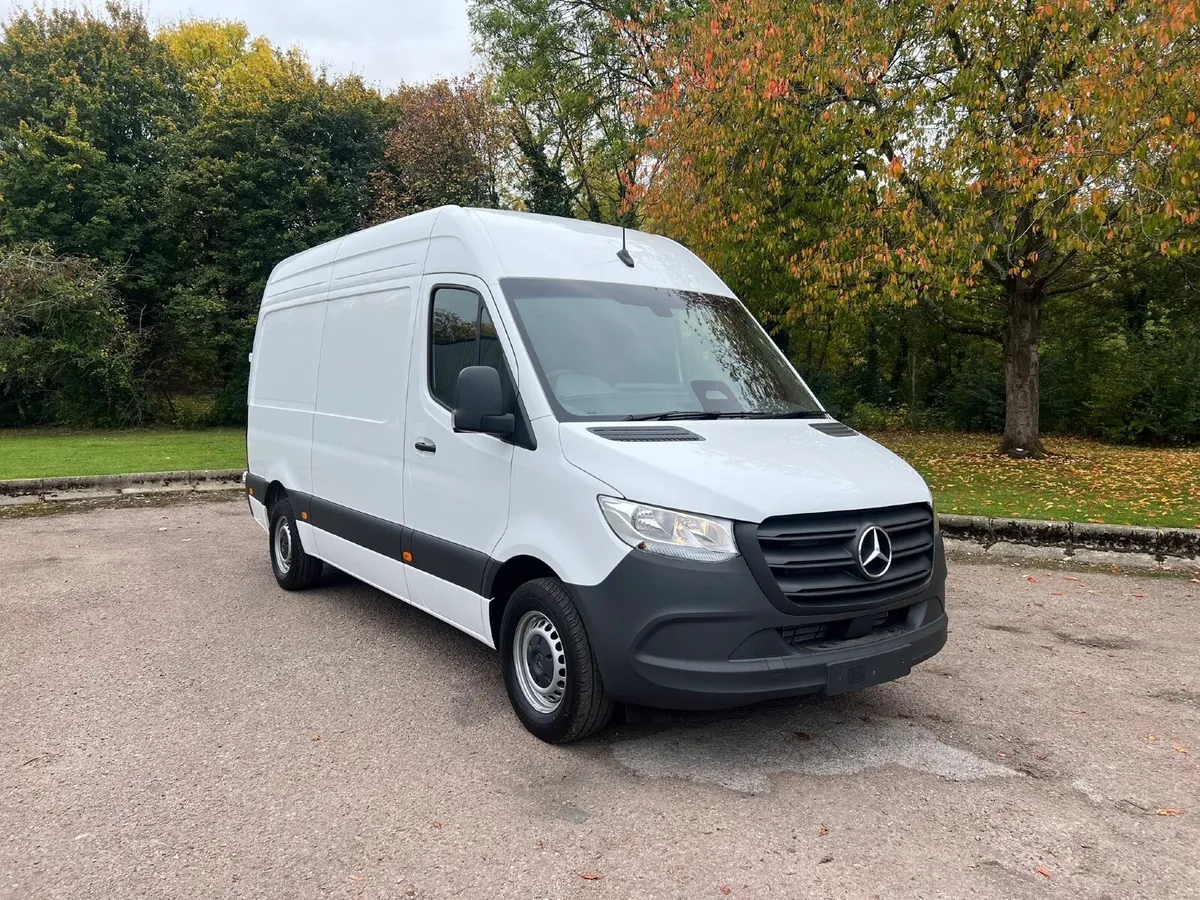 Lease a new Mercedes Sprinter - Image 1