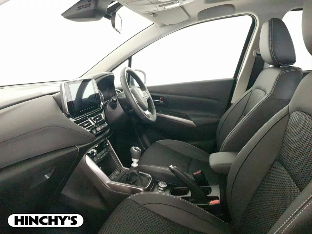 Suzuki SX4 S-Cross Ultra 1.4T 4x4 - Image 4