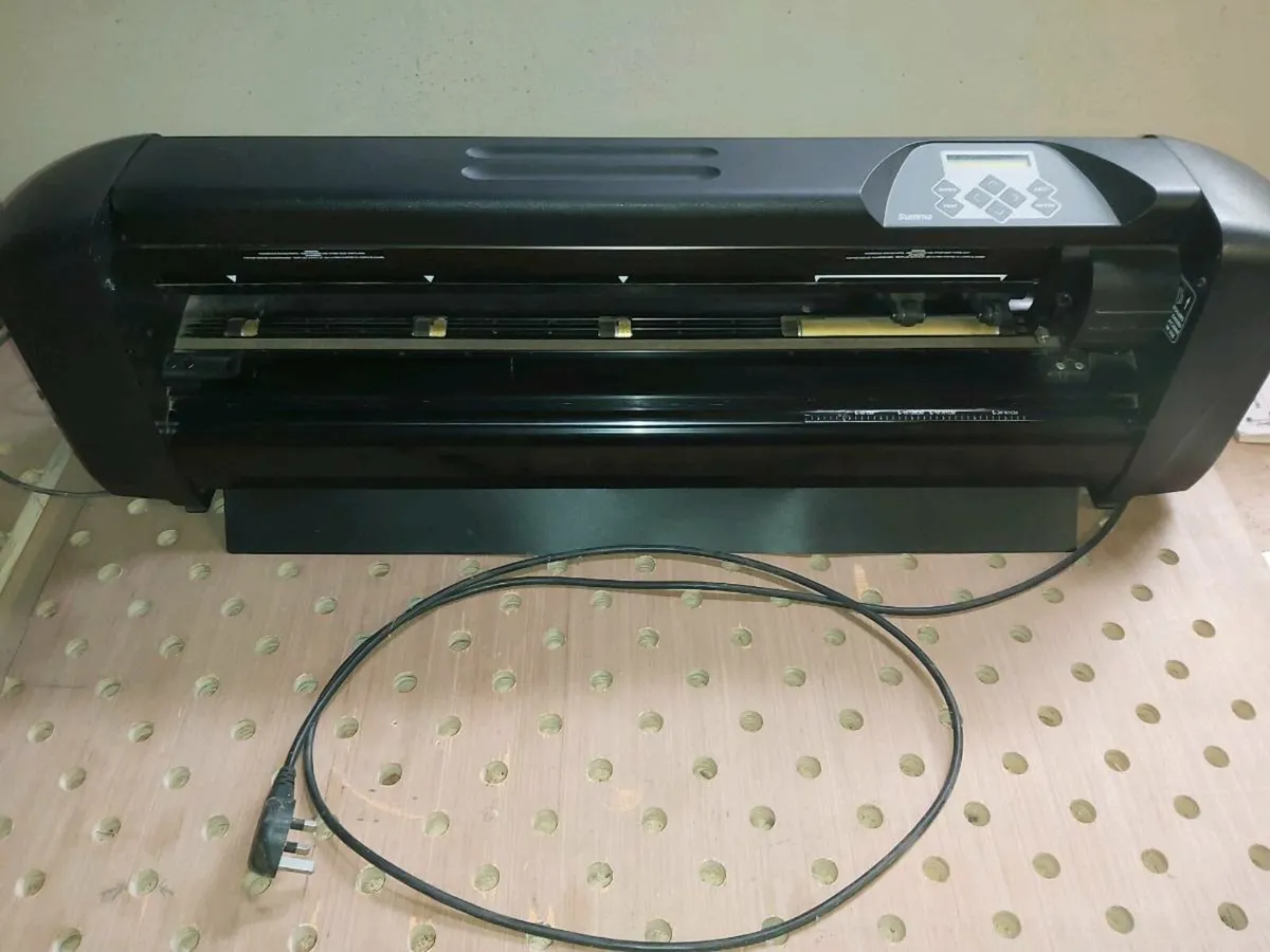 Plotter Cutter Summa D60r - Image 1