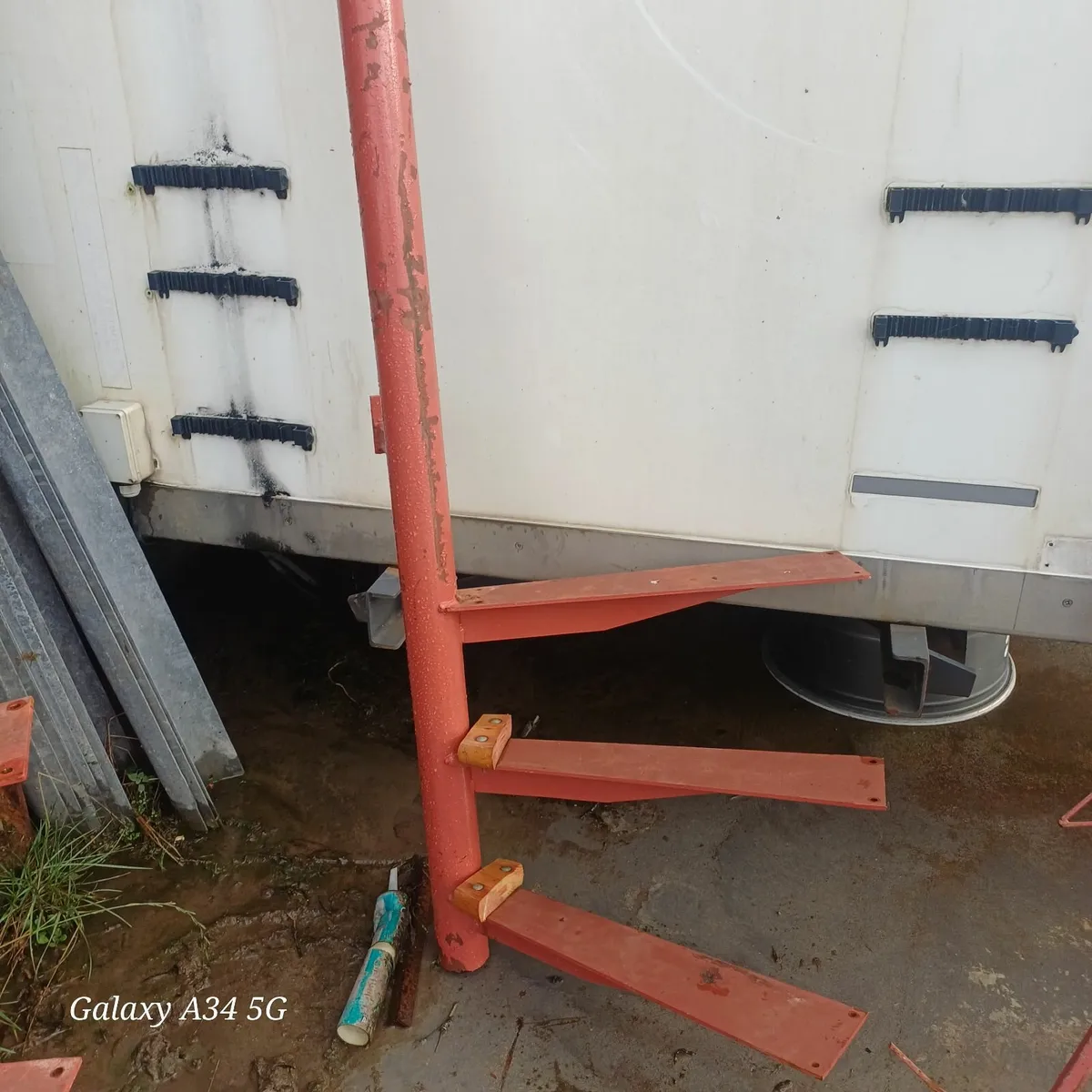 Spiral stairs - Image 2