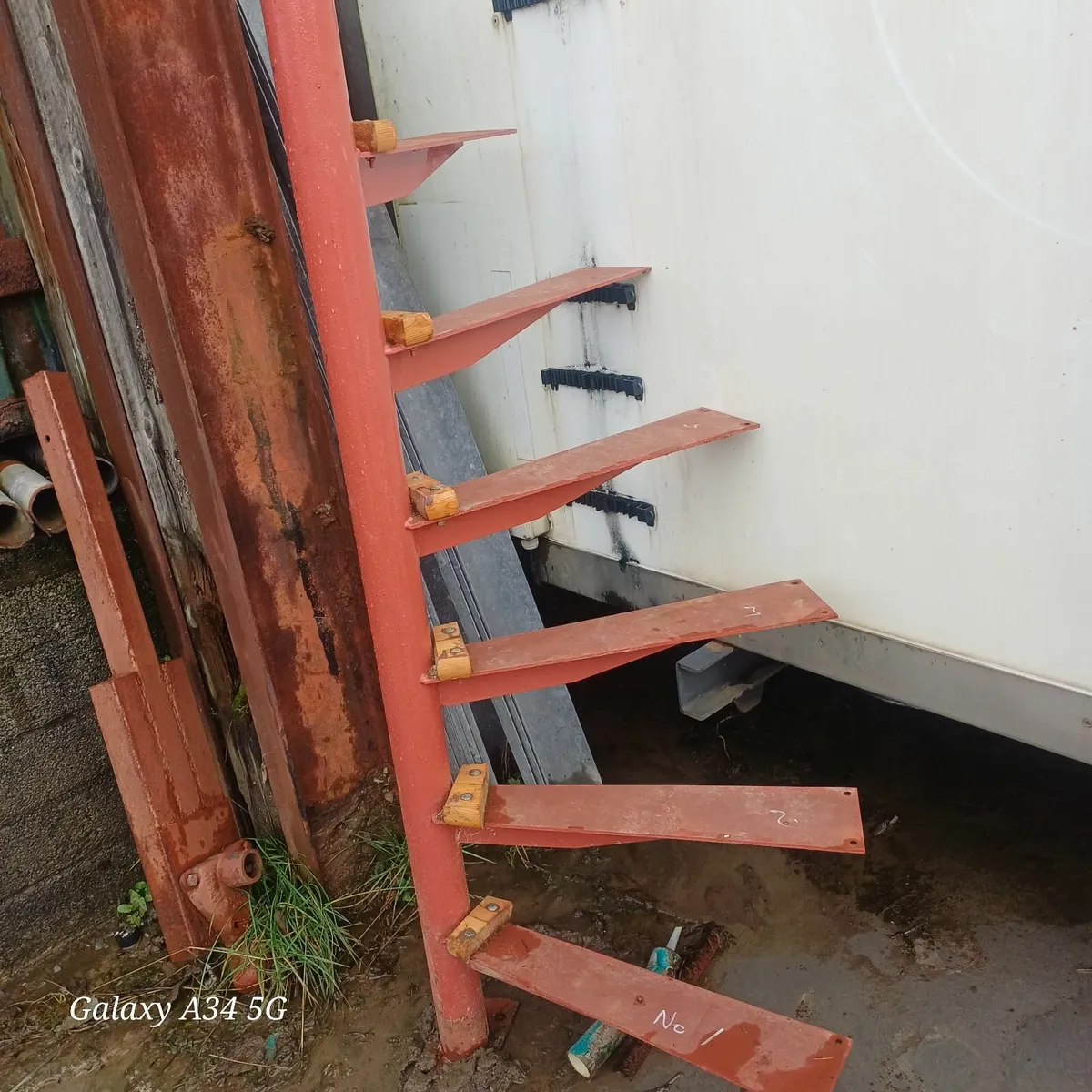 Spiral stairs - Image 1