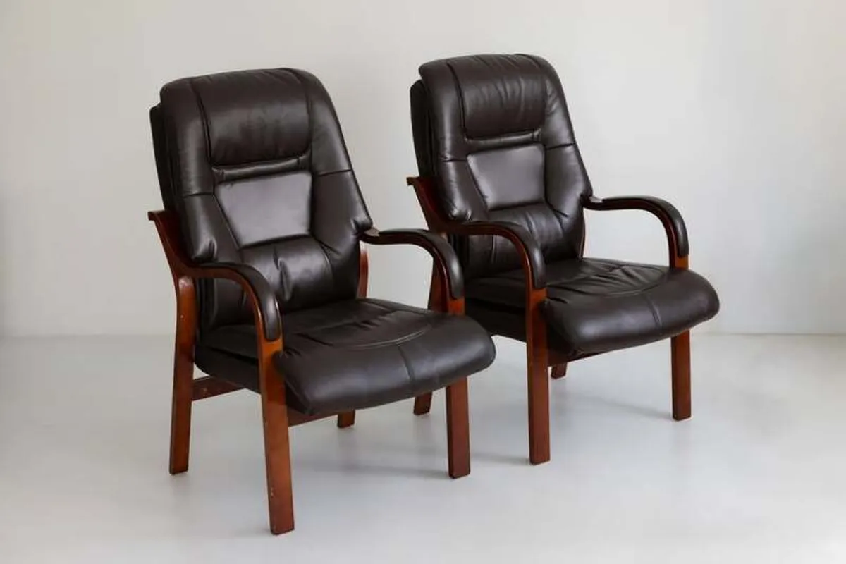 x2 Armchairs - Image 1
