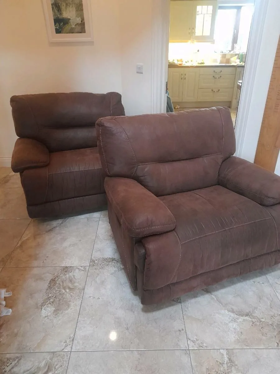 Arm chairs - Image 1