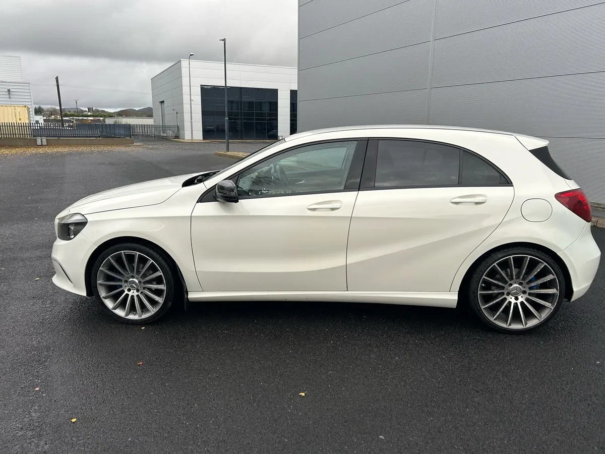 2017 Mercedes Benz A-class - Image 4