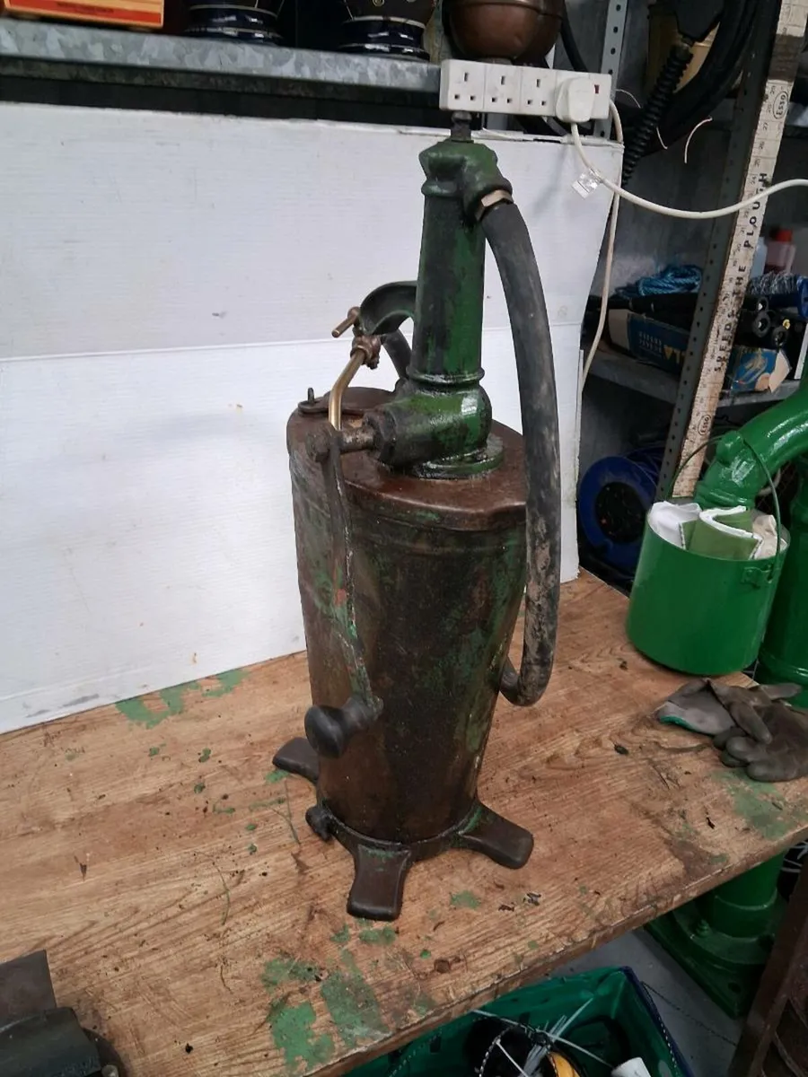 Oil Dispenser - Image 3