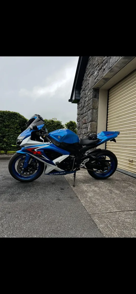 Suzuki GSXR 750 - Image 1