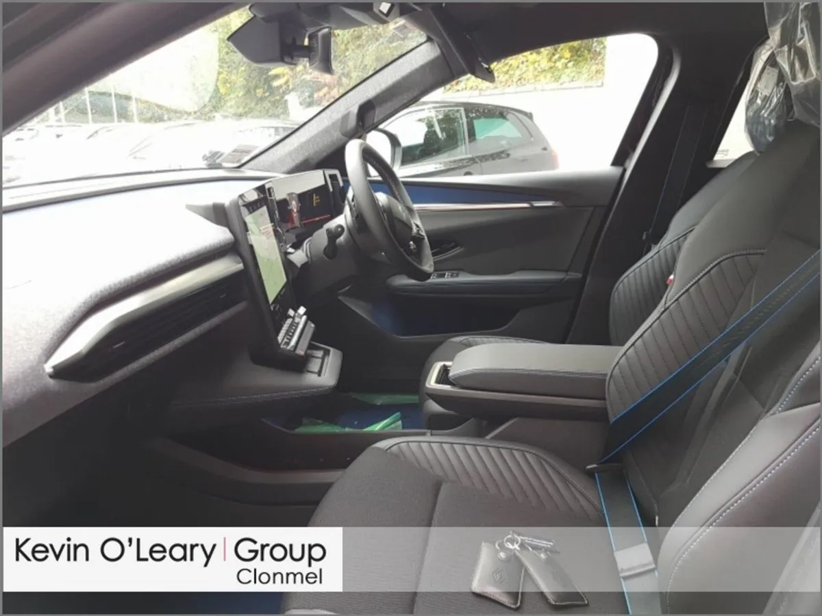 Renault Scenic E-Tech techno esprit Alpine 87kWh 2 - Image 4